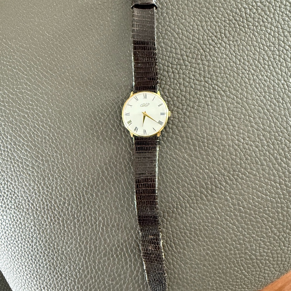 Cartier authentic watch - Picture 2 of 4